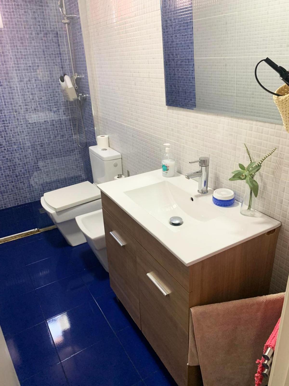 Peres I Valero Habitaciones En Piso Compartido Валенсия Экстерьер фото